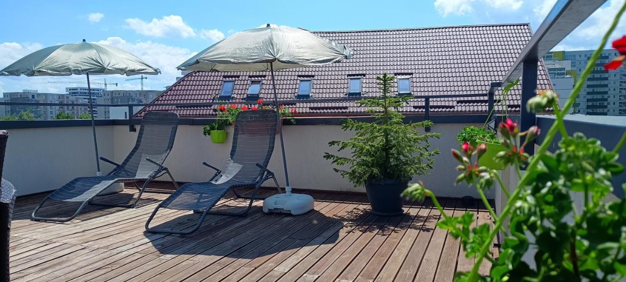 Ama Apartament Cu Terasa 50 Mp & Parcare ブラショフ エクステリア 写真